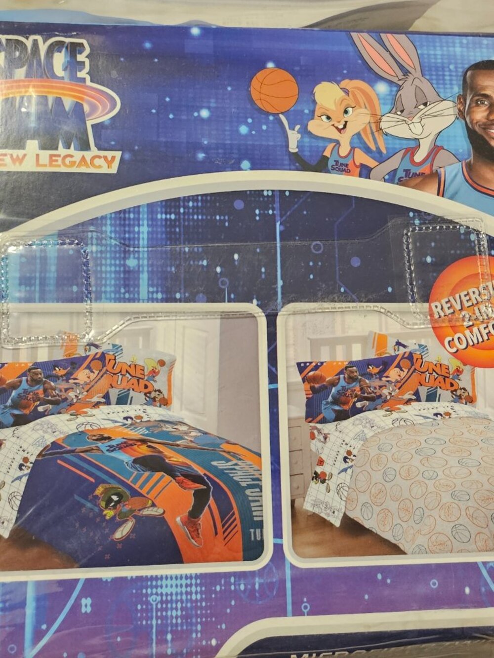 SPACE JAM New Legacy Ready to Win Microfiber Twin/Full Reversible Comforter Bed